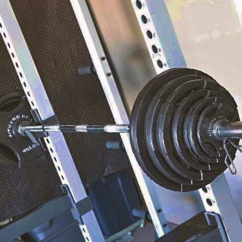 Close up shot of a weight lifting barbell
